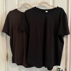 Lululemon love tshirts